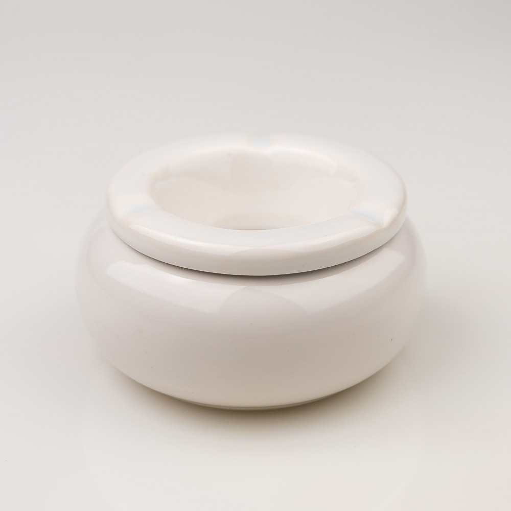 Popielniczka ceramiczna biała 10 cm (nr 12449)